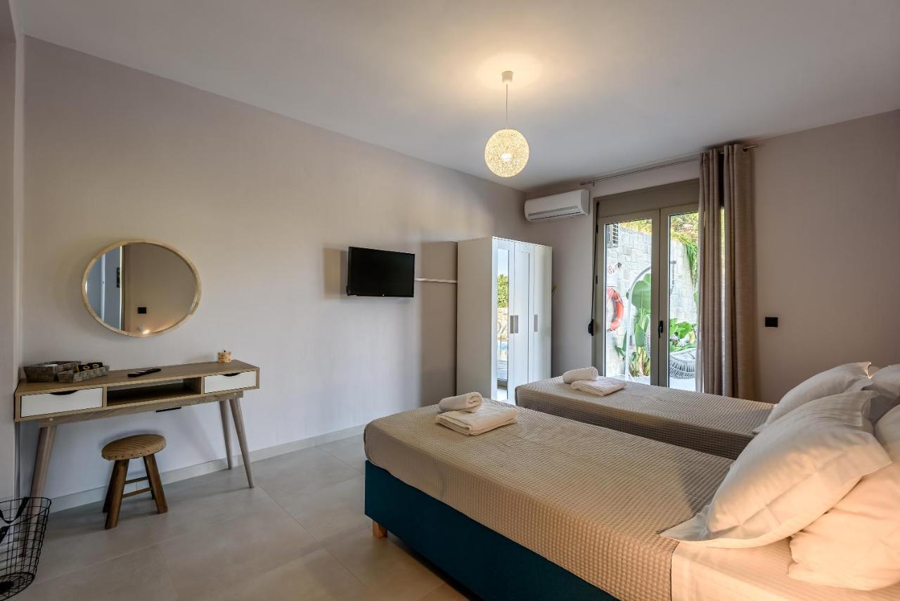 Villa Vasiliki Stalós Eksteriør bilde