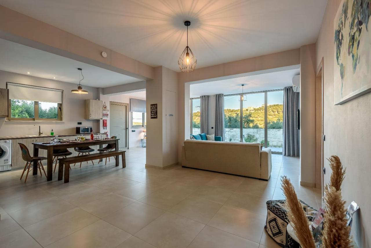 Villa Vasiliki Stalós Eksteriør bilde